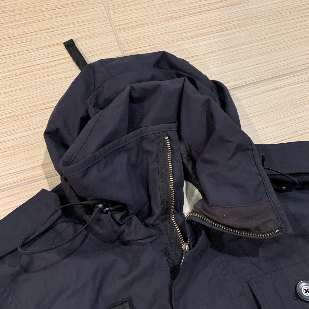 Holden Jacket - Picture 4 of 8